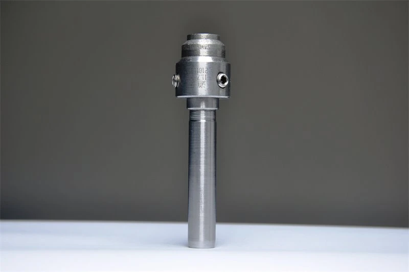 Bit drill maqsum għall-ħġieġ tal-karozzi